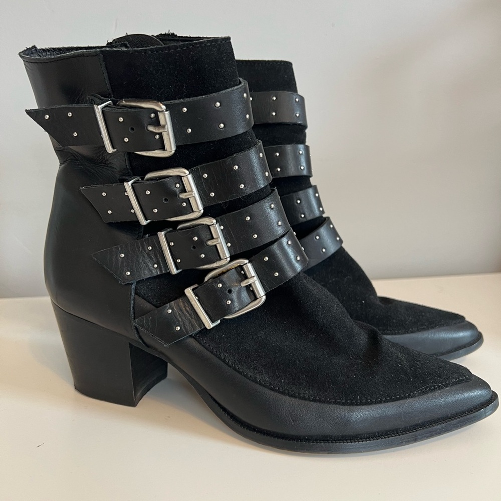 Topshop Merlin Buckle Boot